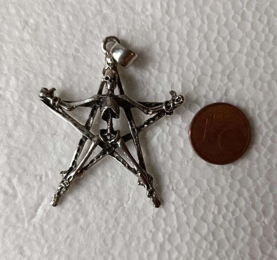 CIONDOLO PENDENTE SCHELETRO AMULETO PORTAFORTUNA  STELLA 5 PUNTE ARGENTO 925 - Immagine 3 di 3