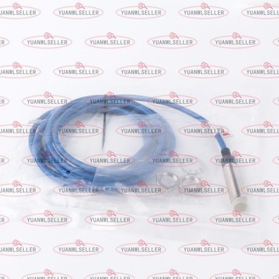 NEW One For   proximity switch IA12ESN04UC *pt