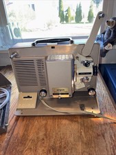 Argus Vintage Showmaster 500A Portable Movie Projector Reel To Reel. Tested