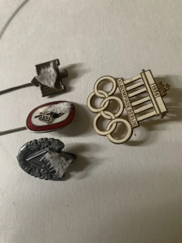 1936 Berlin Olympic Memorabilia Pins Collection Also Rad H.j. Original - Image 4 of 4