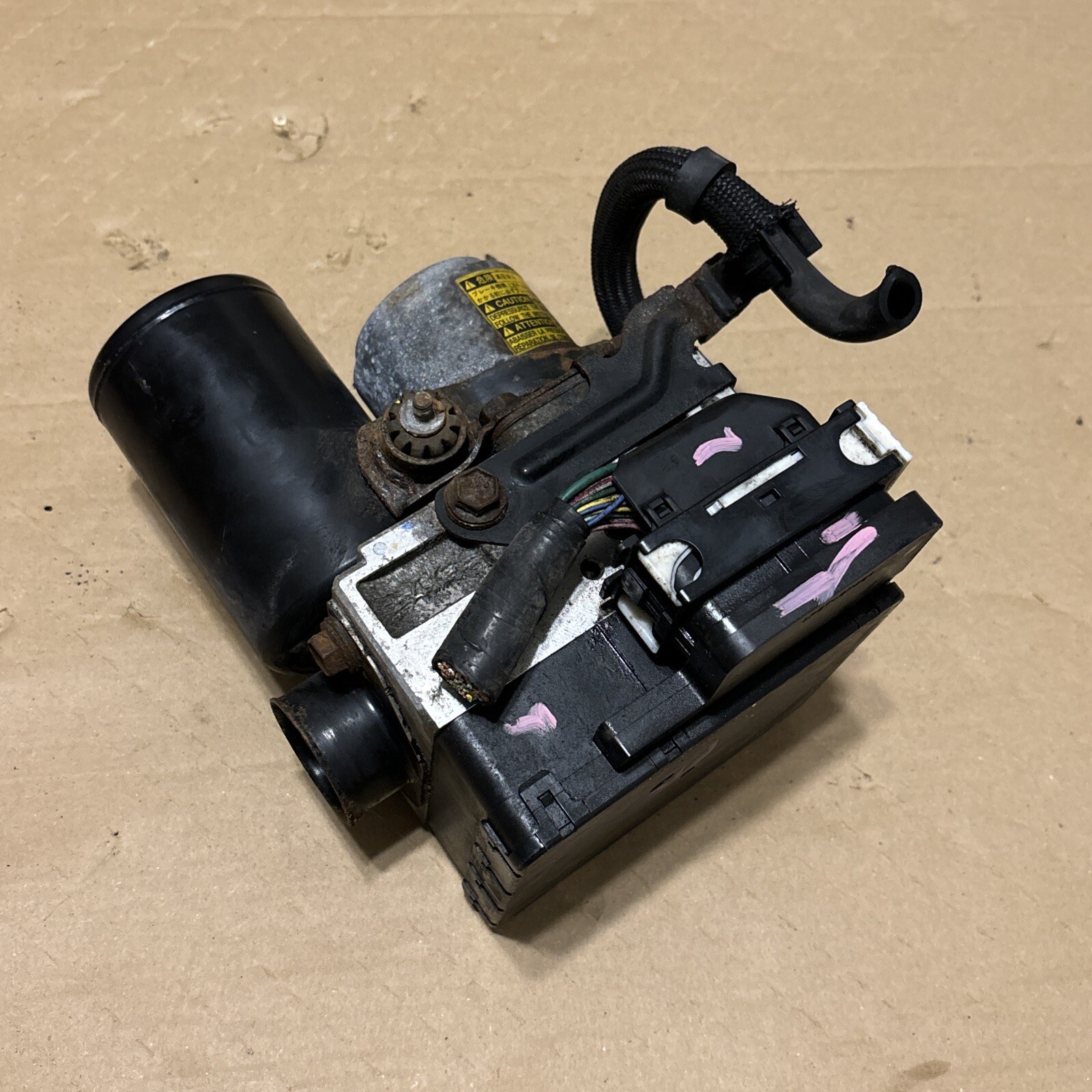 TOYOTA HIGHLANDER HYBRID LEXUS RX400h ABS PUMP ASSEMBLY 4451048060 OEM
