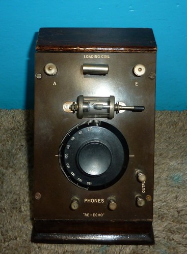 Antique "RE-ECHO" Crystal Radio Receiver - Picture 2 of 7