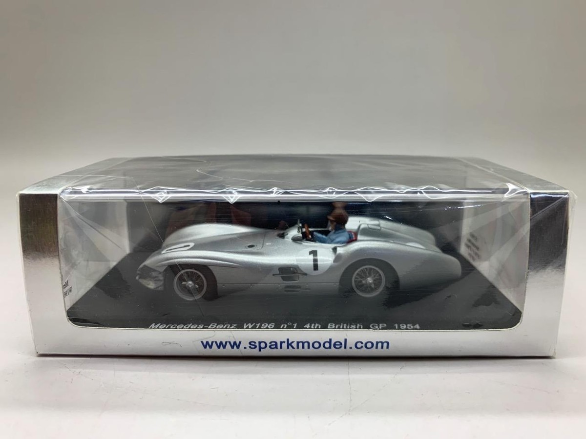 1⁄43 Mercedes-Benz W196 French GP 1954 Winner #18 1/43 Mercedes