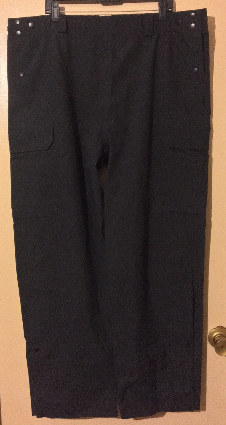 Blauer Gore-Tex Men's Size Large Long Black Soft Shell Rain Pants Made in USA