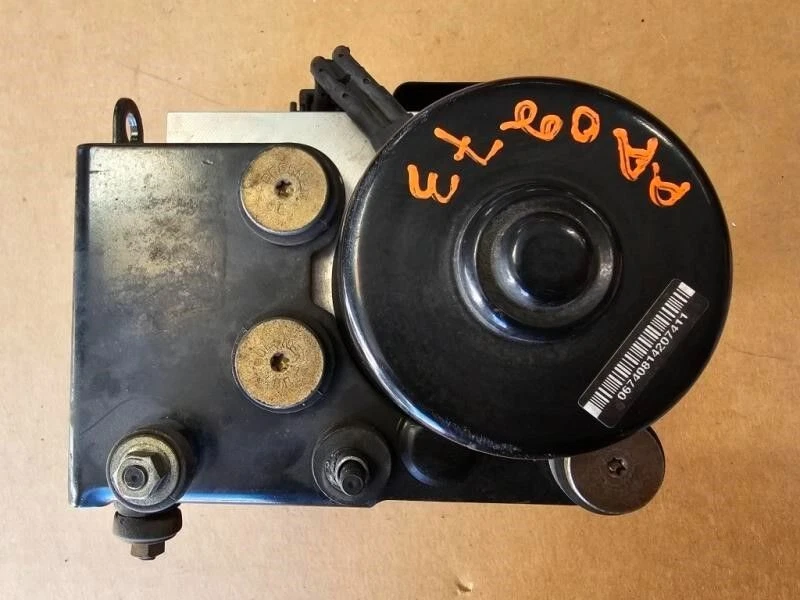 Módulo de bomba de freno antibloqueo ABS Jaguar XK8 XJ8 2000-2003 Vanden Plas OEM Foto 4 de 4