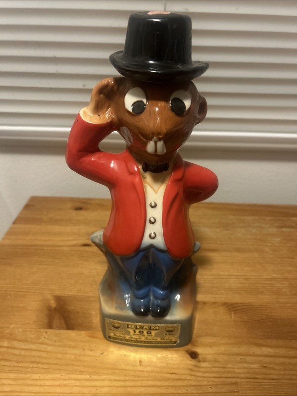 1977 Porcelain Beaver Valley Jim Beam Club Royalty Bottle Decanter