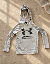 Boys Under Armour Lightweight Hoodie, Gray And Black, Size XS