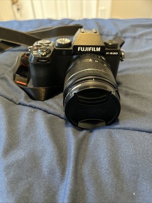Fujifilm X-S20 XF18-55mmF2.8-4 R LM OIS Camera And Case