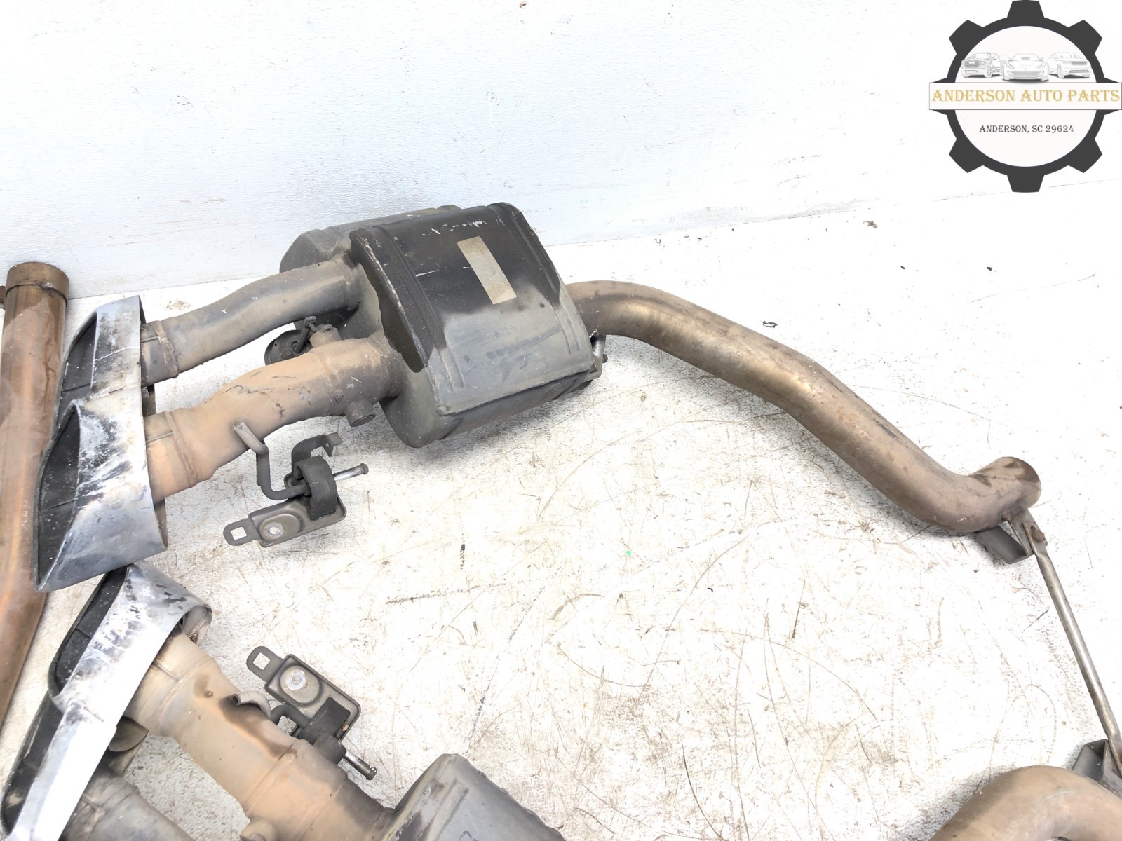 2014-2021 MASERATI QUATTROPORTE REAR EXHAUST MUFFLER PIPE W/ TIPS SET OEM #NOTE