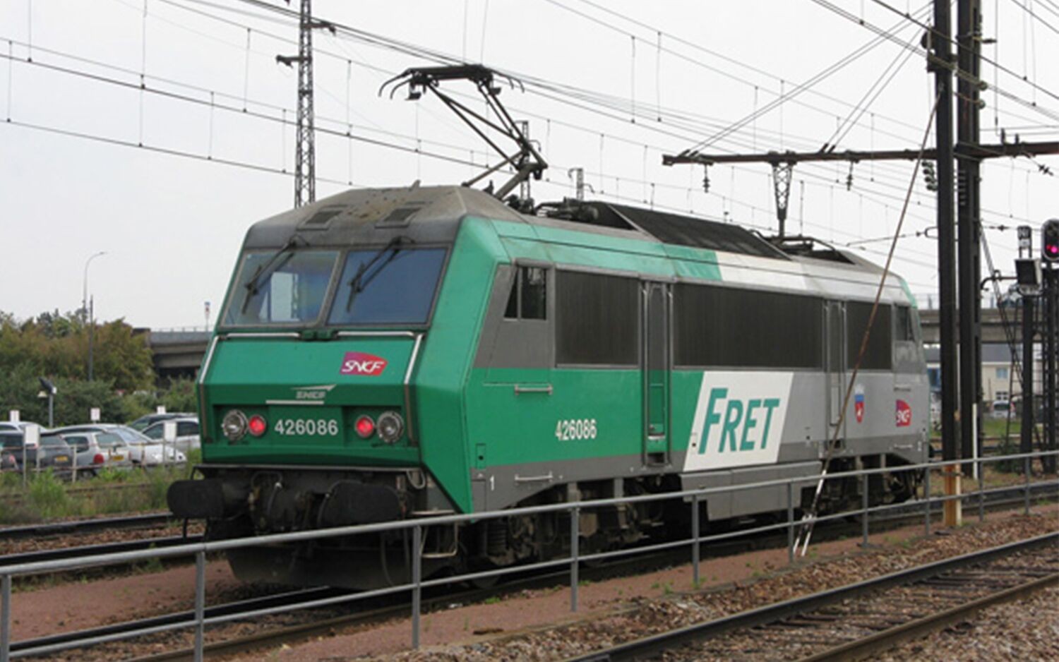 Jouef SNCF Fret BB 426086 Cognac Electric Loco VI (DCC-Sound) HJ2469S HO Gauge