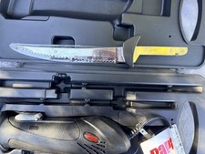 Rapala Electric Fish Filet Knife With Plastic...