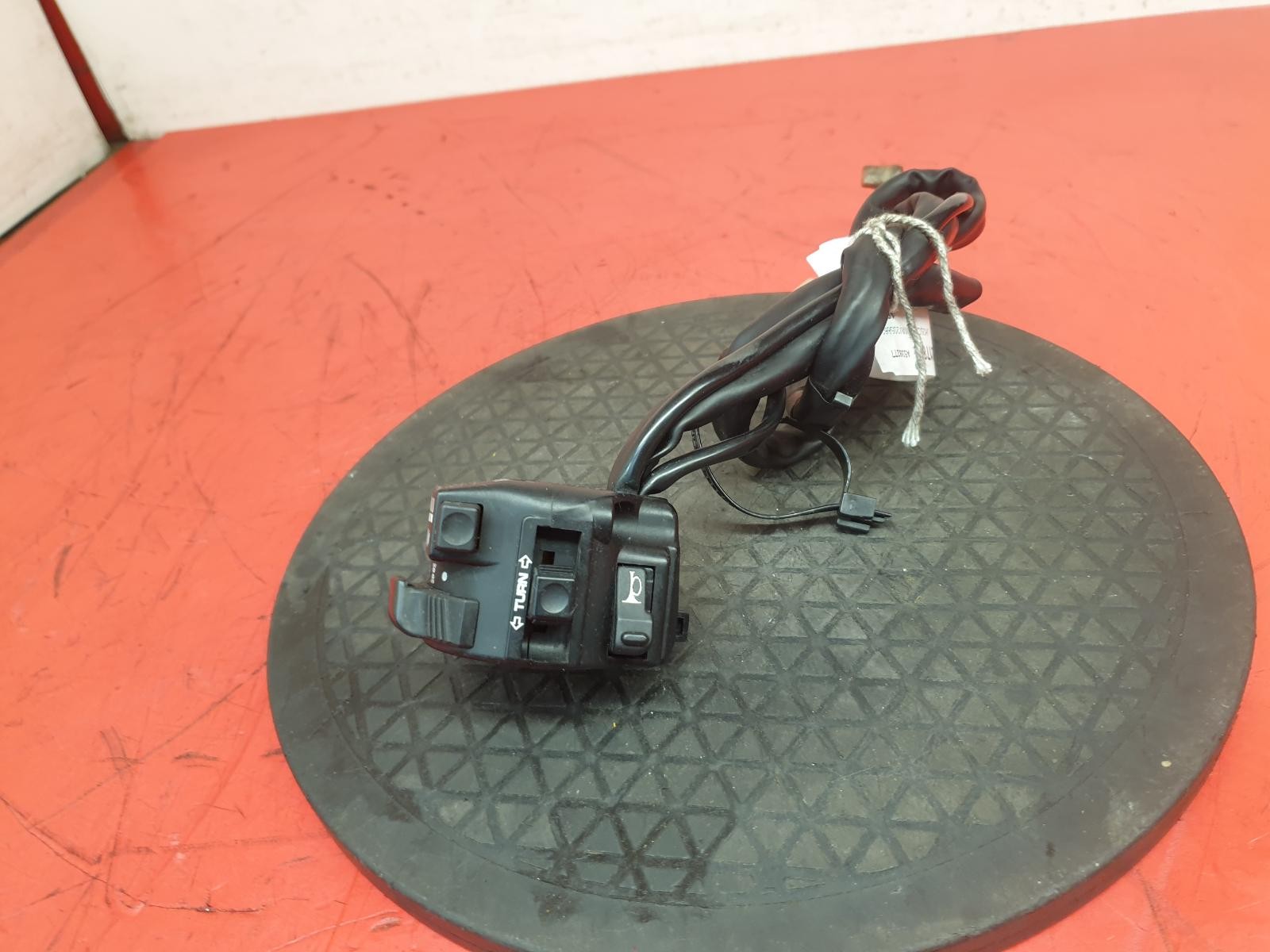 HONDA CBR 900 RR-W LH LEFT SWITCH GEAR 1998
