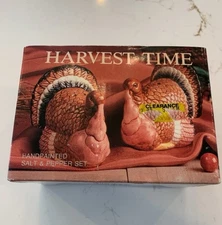 Harvest Time Handpainted Turkey Salt Pepper Shaker Set Thanksgiving Table Decor