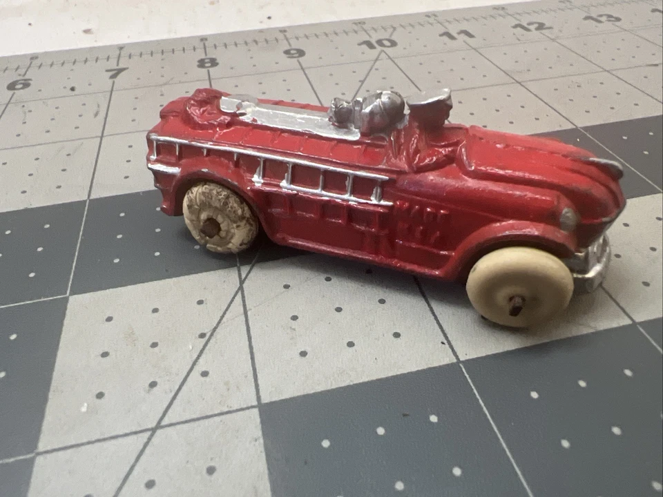 "Camión de escalera de camión de bomberos fundido Barclay de colección de la década de 1930 con ruedas de goma de 3""" Foto 3 de 4