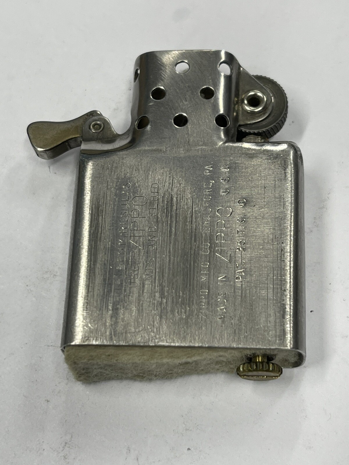 ZIPPO 1958 NATIONAL NAVAL MEDICAL CENTER BETHESDA, MARYLAND LIGHTER v356
