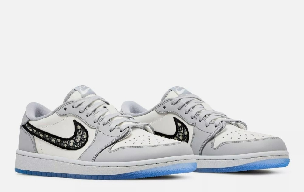 Air Jordan 1 Retro Low 