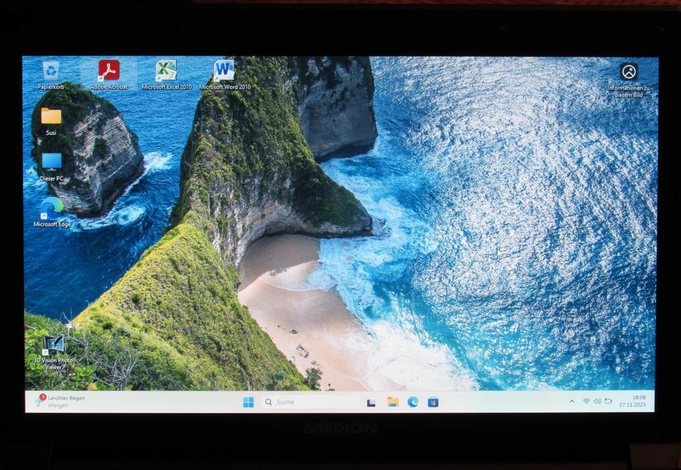 Notebook Medion Akoya P6638, Win11, wie neu aber Akku tot - Bild 3 von 4