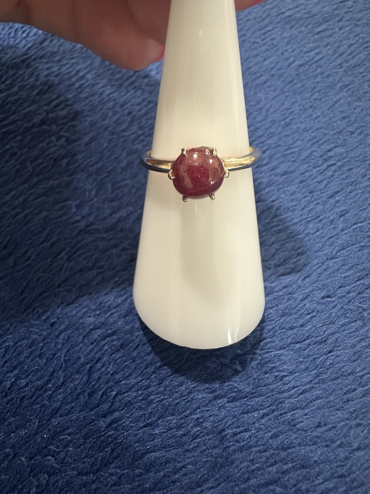 14k Yellow Gold Round Ruby Solitaire Ring, Size 6… - image 1