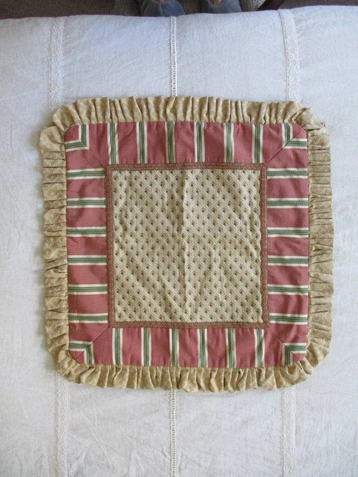 Juego de funda de almohada hecha a mano floral y a rayas borla acanalada flecos rosa y verde Foto 3 de 4