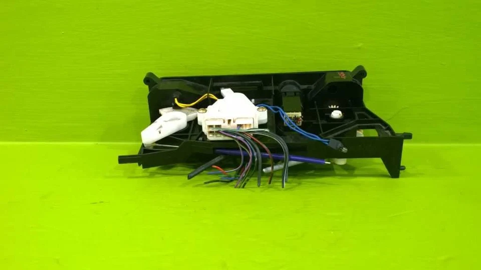 94 95 96 INTERRUPTOR DE CONTROL DE TEMPERATURA MITSUBISHI MIRAGE OEM 133-1 Foto 2 de 2