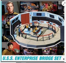 AMT 1:32 - 1270 Star Trek USS Enterprise Bridge Set