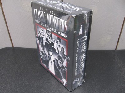 Universal Classic Monsters: Complete 30-Film Collection (DVD) for