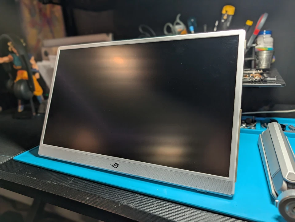 ASUS Strix XG16AHP-W Gaming Monitor 16inch IPS 144Hz Full HD Used - Image 2 of 4