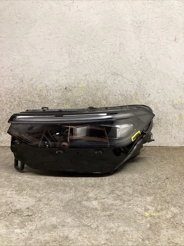 2025 2026 Volkswagen Tiguan LEFT LH DRIVER SIDE HEADLIGHT OEM W/O SIGNATURE
