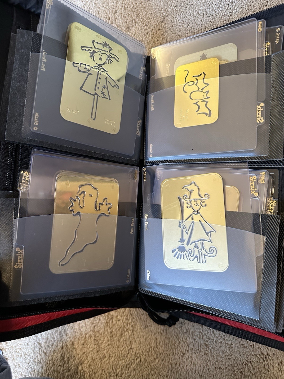 Sizzix Embossing Folder & Stencil STORAGE CASE - Simple Impression + 18 Stencils