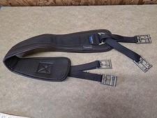 Arma Anatomic Humane Waffle Weave, Shaped  girth, Brown,40”.(ref. 15B)