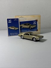 2004 Hallmark Ornament 1966 OLDSMOBILE TORONADO COUPE 14th Classic Cars