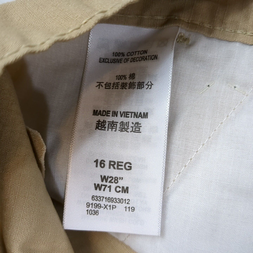 NWT Levi's Cargo Shorts Womens Size 16 Reg 28In Khaki Cargo - Picture 5 of 7