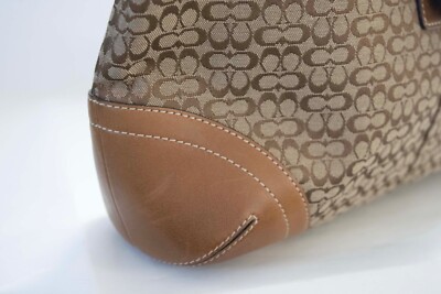 COACH Signature Beige Brown Shoulder Bag hand bag 6377 Authentic