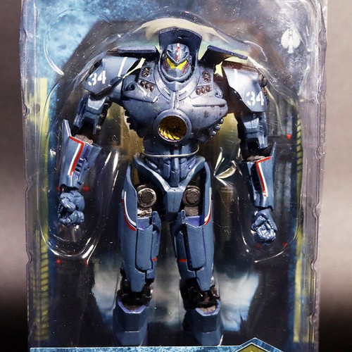 NECA Pacific Rim Movie Gipsy Danger Jaeger 7" Robot Action Figure Collection New - Picture 4 of 10