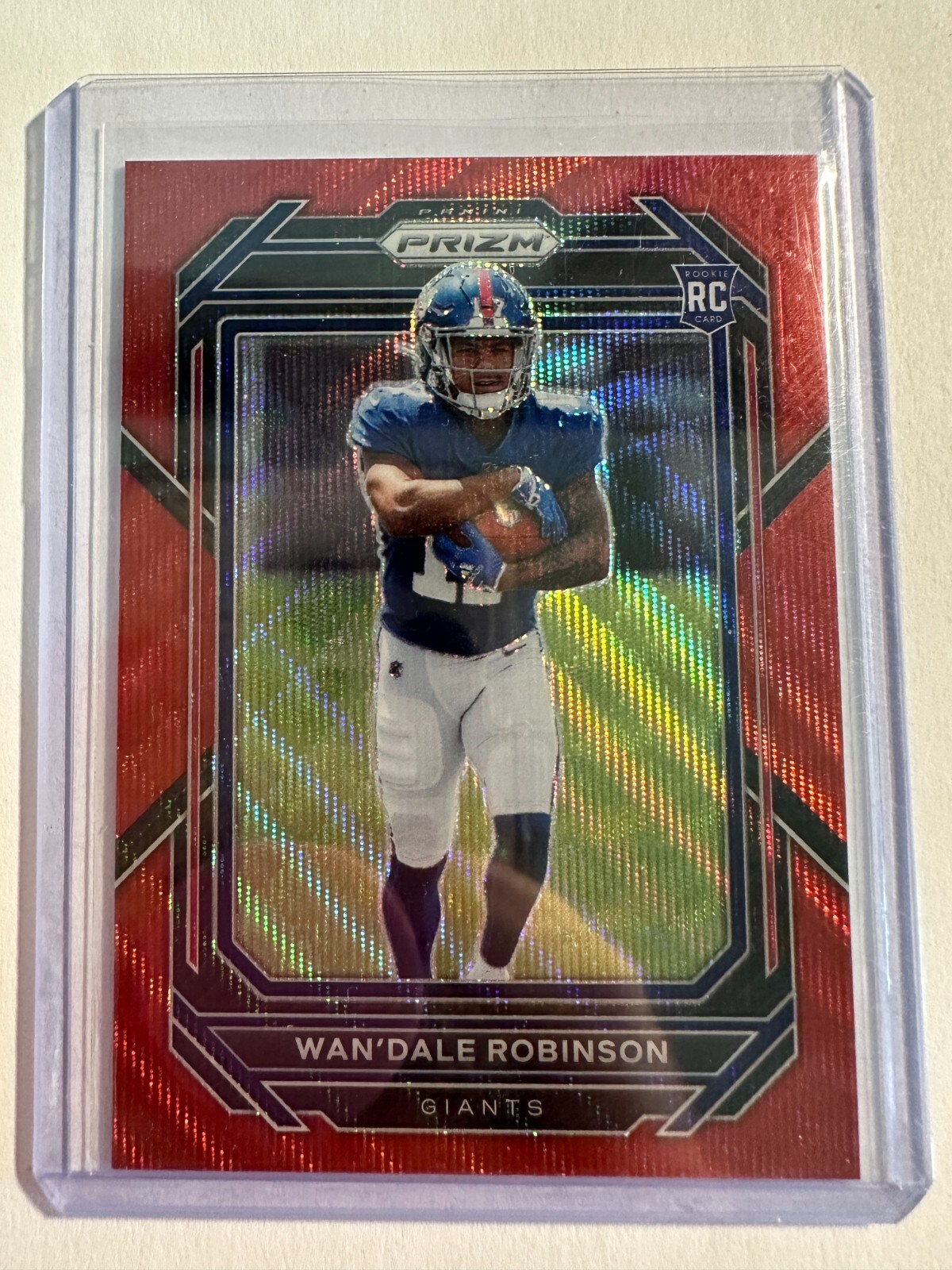 K123,028 - 2022 Panini Prizm Prizms Red Wave #315 Wan'Dale Robinson #/149