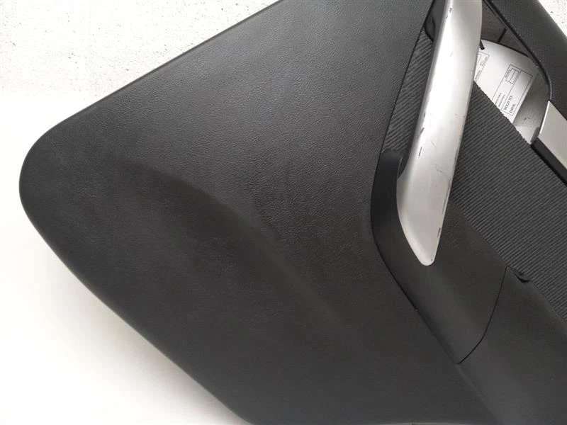 Chevrolet Aveo 2007-2011 panel de moldura de puerta trasera derecha Foto 2 de 4