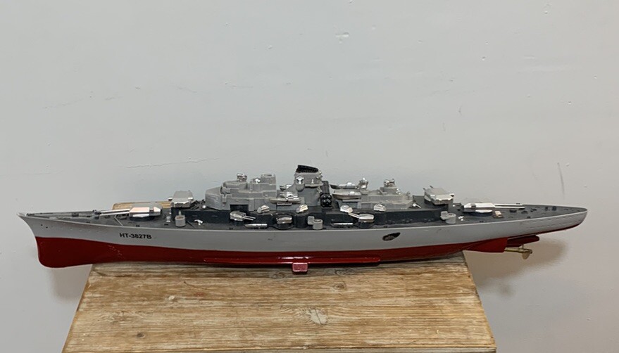 HT 3827B RC Battleship Warship Vessel Large 28” As Is