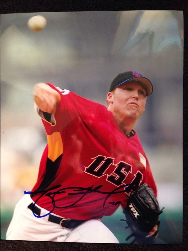 Matt Lindstrom Signed Autographed 8X10 Baseball Photo Single Auto Picture METS