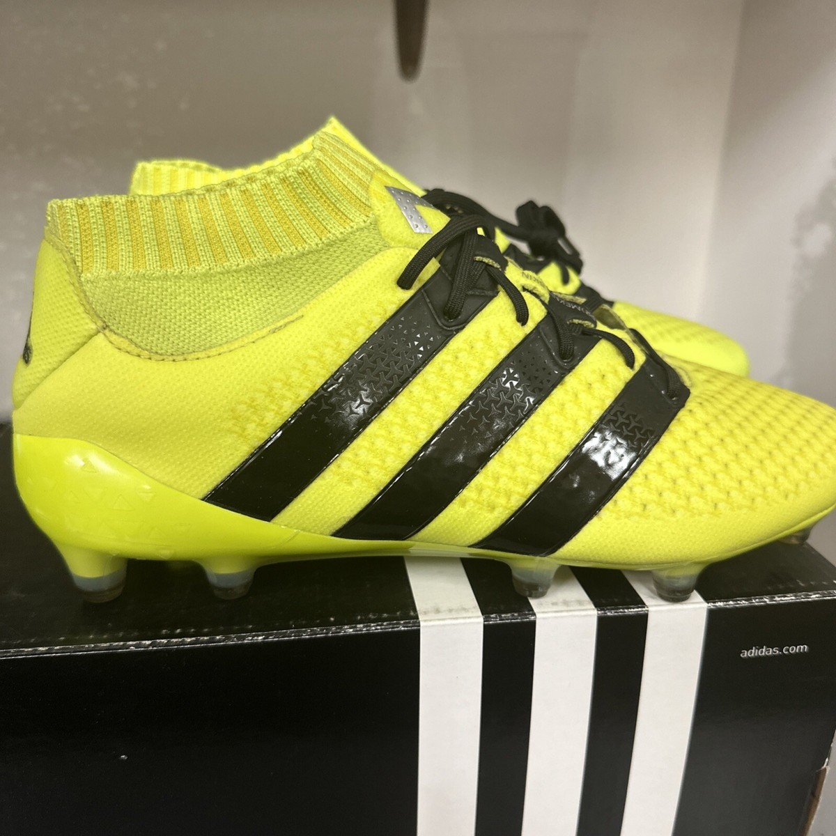 ADIDAS ACE 16.1 PRIMEKNIT FG MENS 6.5 S76470 YELLOW BLACK SILVER