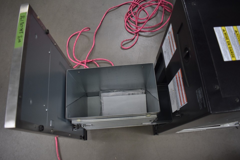 GE UCG1680LSS 15" Stainless Steel BuiltIn Trash Compactor NOB 102335