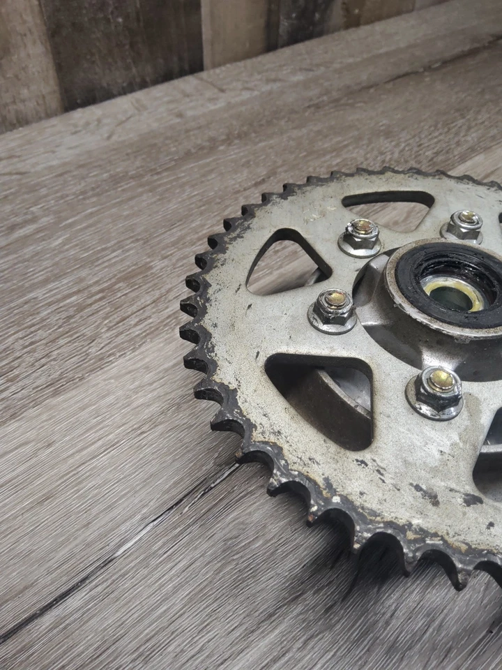 2007 07 99-07 Kawasaki Eliminator 125 BN125 cubo rueda trasera piñón 46T DL-685 Foto 2 de 4