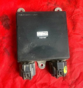 Vectra C Signum Steuergerät Injektor Einspritzung Z30DT 3,0 V6 Opel 8973530400