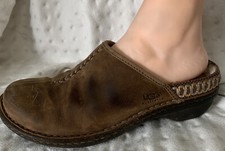 UGG Australia Kohala Clog Mule Women  s 7 Brown Leather Shearling Lined 5135