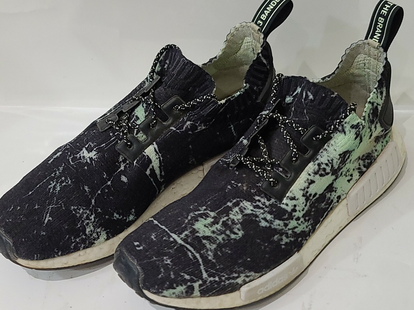 Size 9.5 - adidas NMD R1 Primeknit Mint 