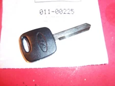 NEW FORD ROTUNDA PATS KEY BLANK 011-00225 FORD HEAD OEM KS2
