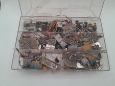 Random Lot Of Motorola Radios Pieces, Bits And Components - Untested - ST58