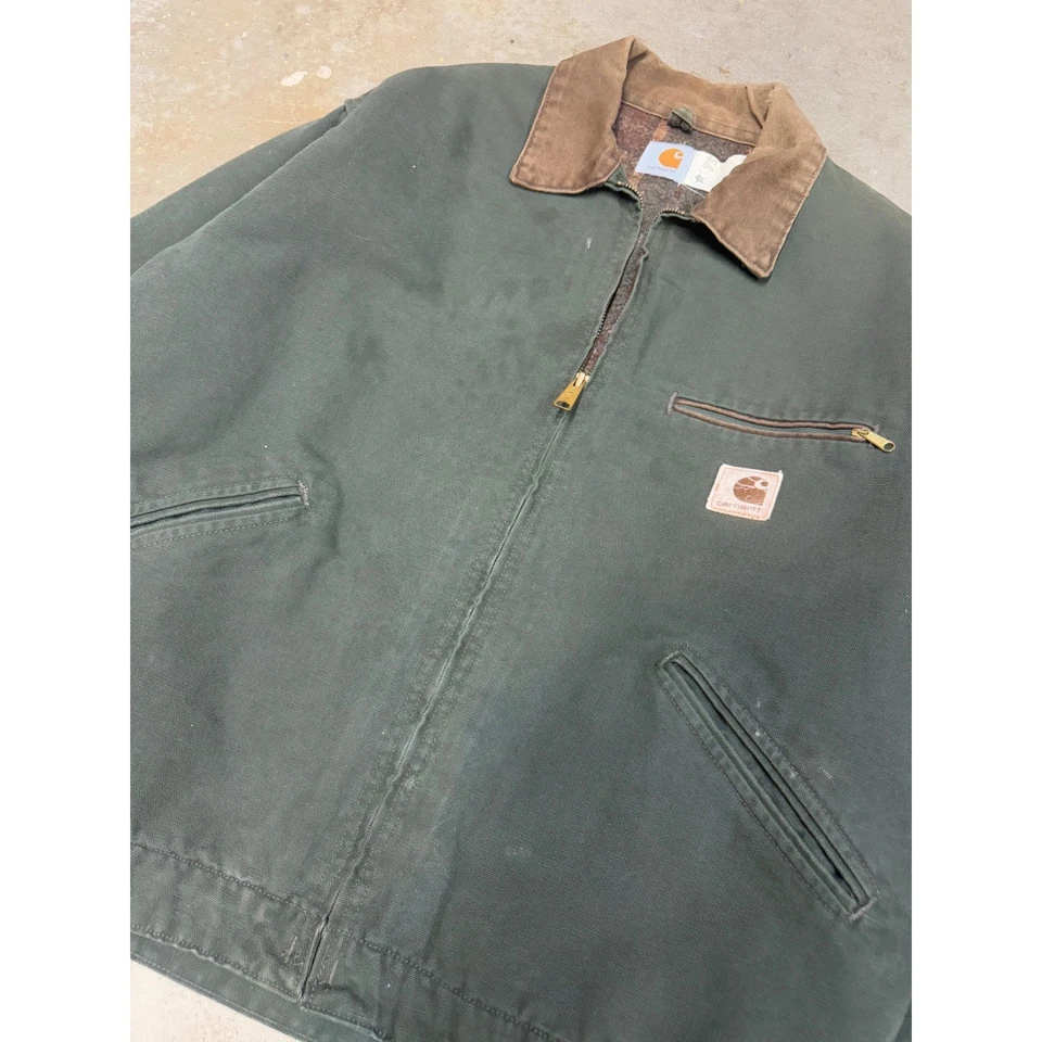 Carhartt Mens JB0866 Jacket Lined Canvas Trucker Style Size XL Graphic Print - Image 2 of 4