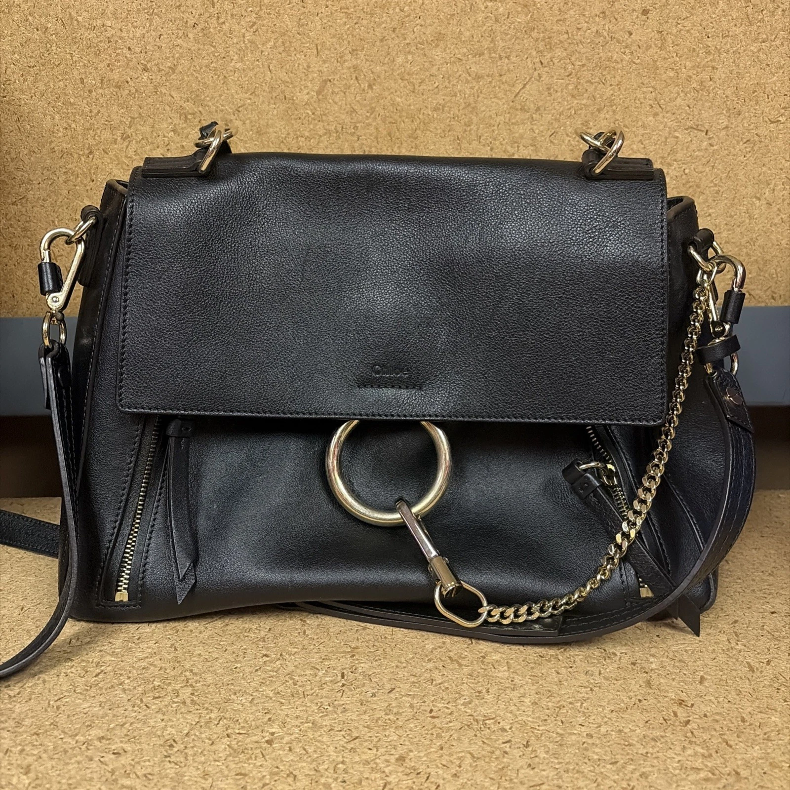 Chloe — Chloé Faye Shoulder Black Crossbody Purse With Gold Hardware