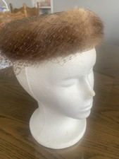 VINTAGE BROWN FUR MINK PILLBOX / CIRCLE HAT WITH NETTING/ Winkelman  s Box