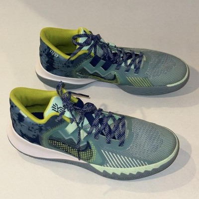 Nike Kyrie Flytrap V Ocean Cube Basketball Shoes Men s Size 10.5 Blue Green